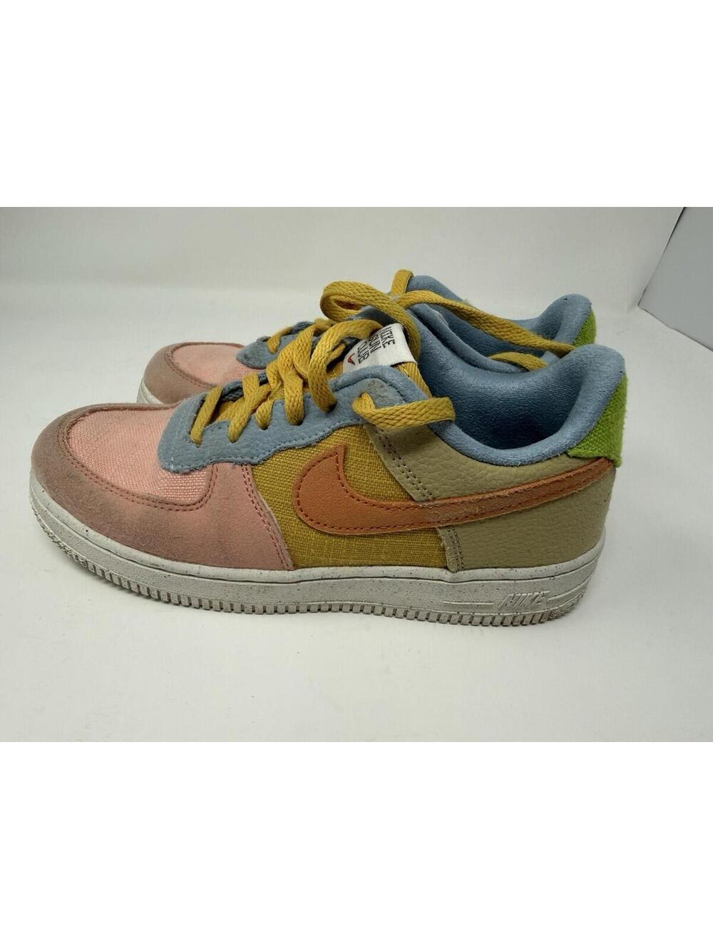 Youth Air Force 1 Nike Sun Club Size 2.5 Sneakers Multicolor